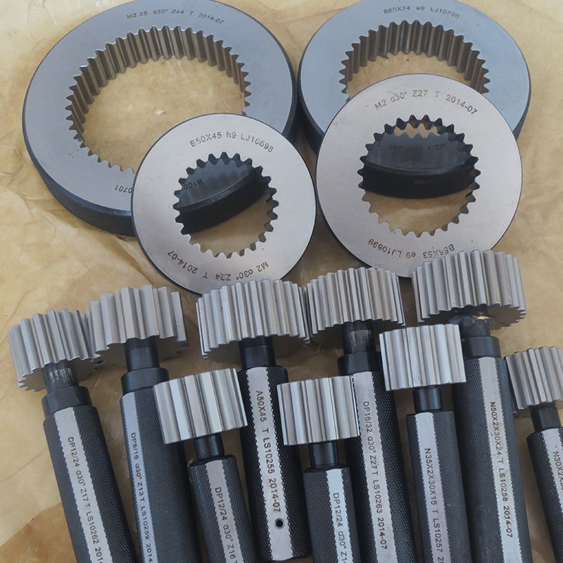 GAUGE SPLINE